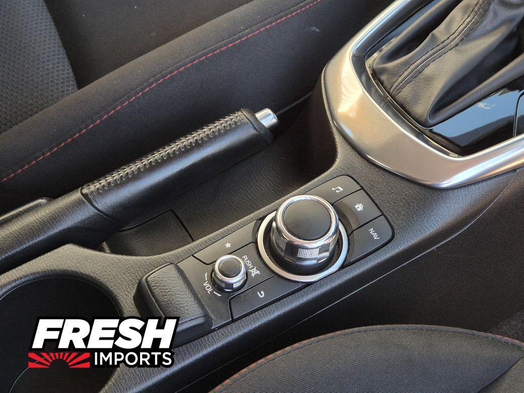 2016 Mazda Demio - photo 11