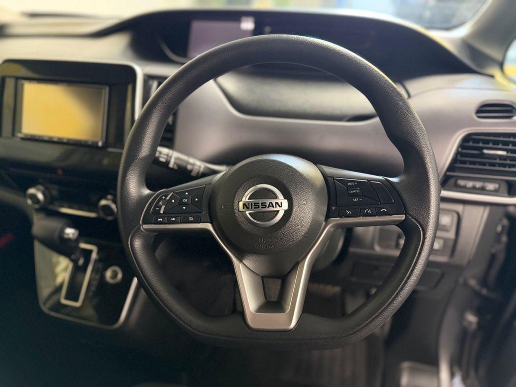 2021 Nissan Serena - photo 9