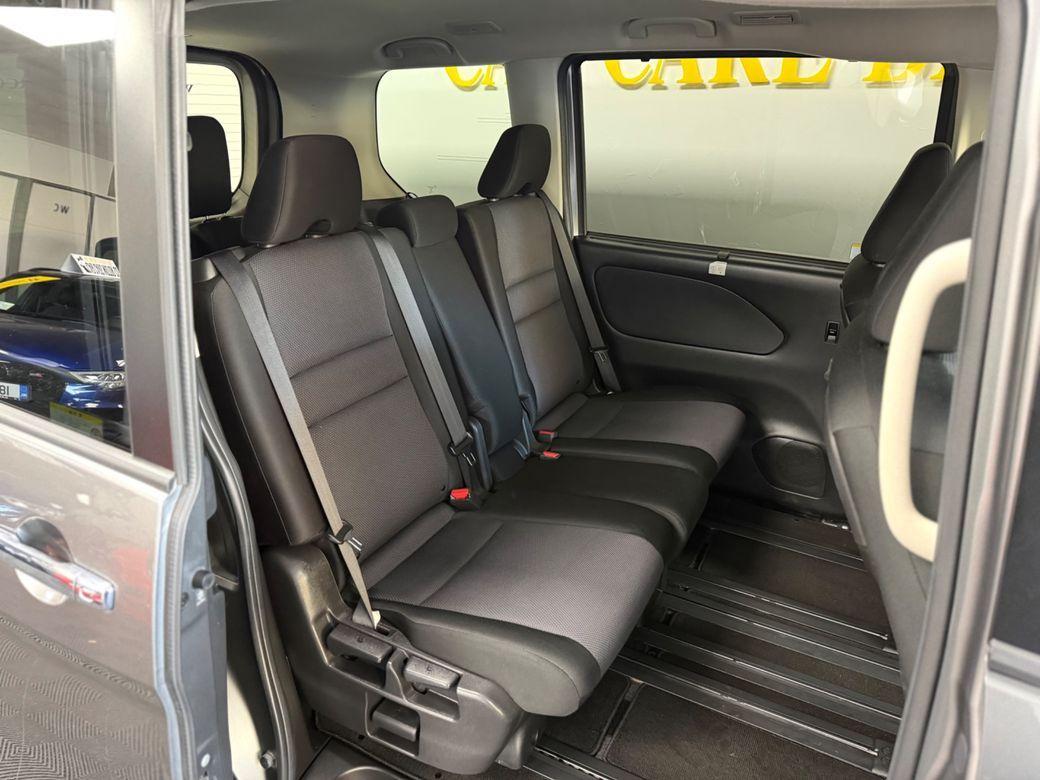 2021 Nissan Serena - photo 15
