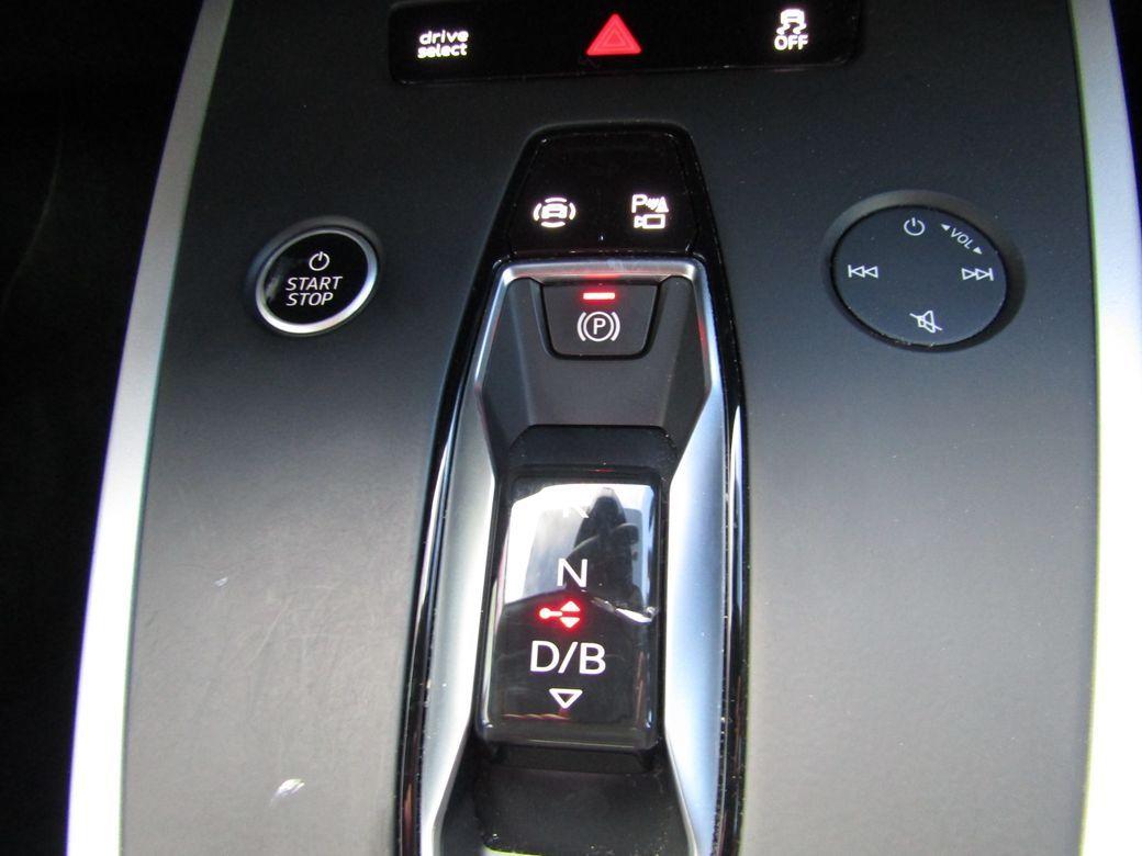 2022 Audi Q4 - photo 15