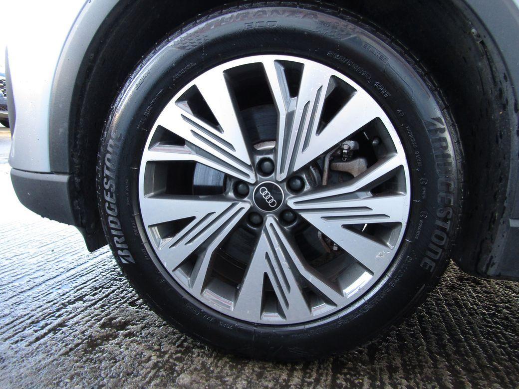 2022 Audi Q4 - photo 20