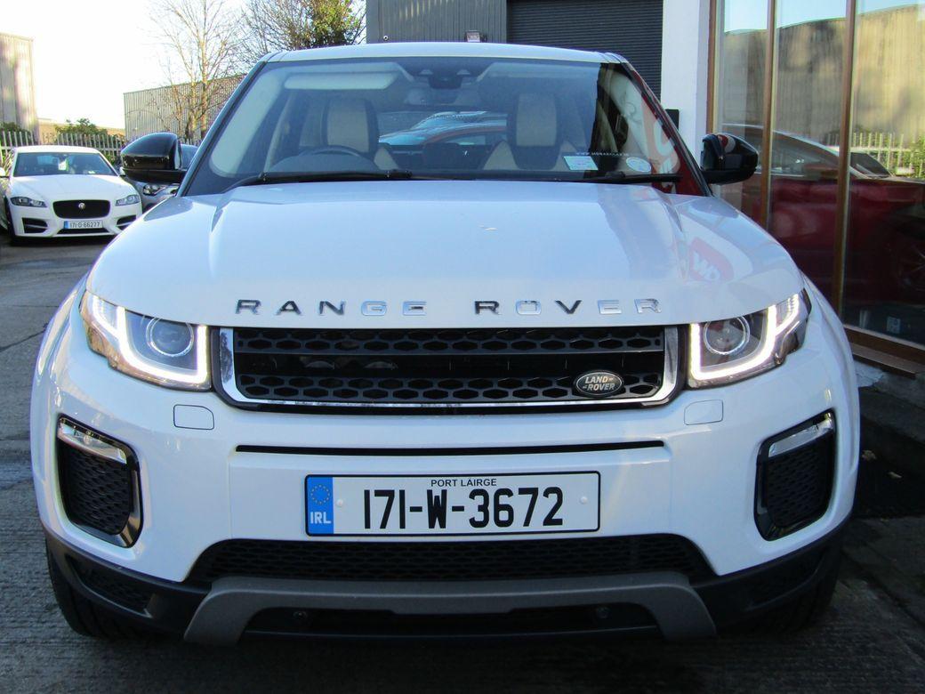 2017 Land Rover Range Rover Evoque - interior view