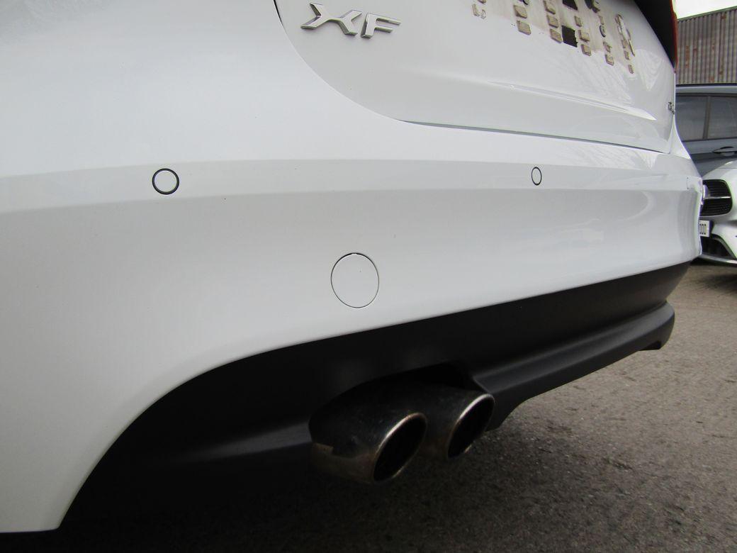 2017 Jaguar XF - photo 38