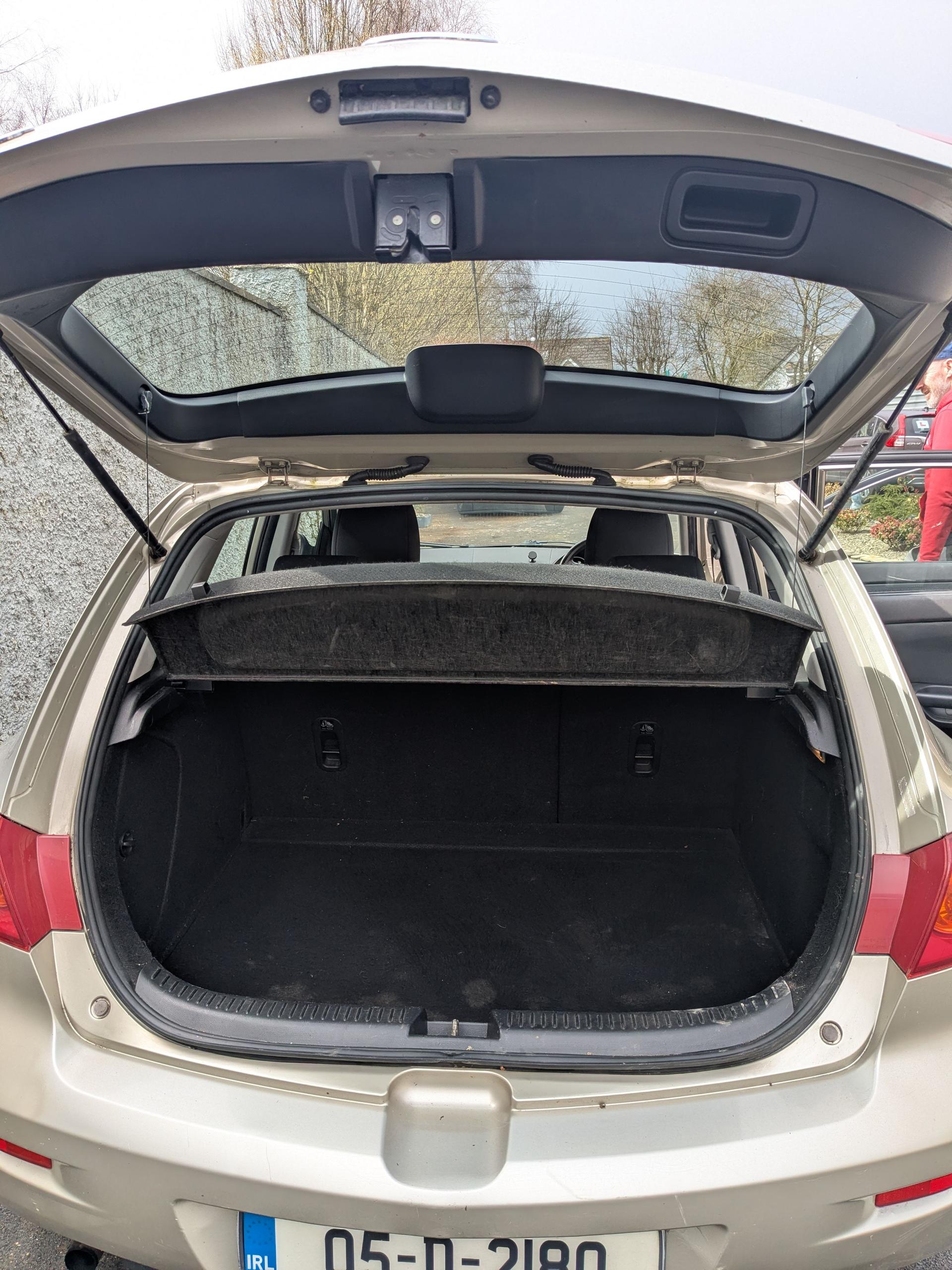 Mazda 3 - photo 8