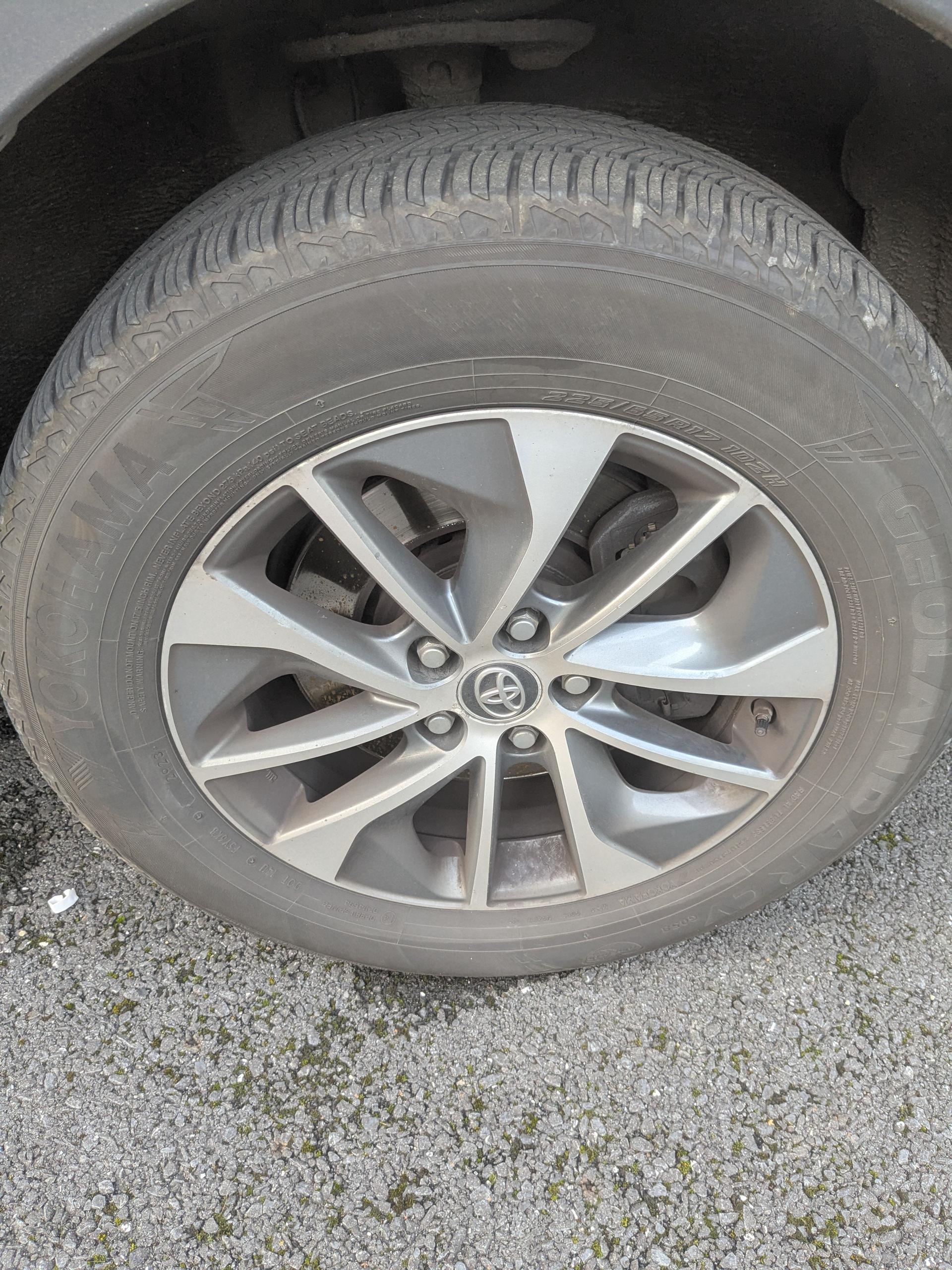 Toyota rav 4 luma sport automatic - photo 5