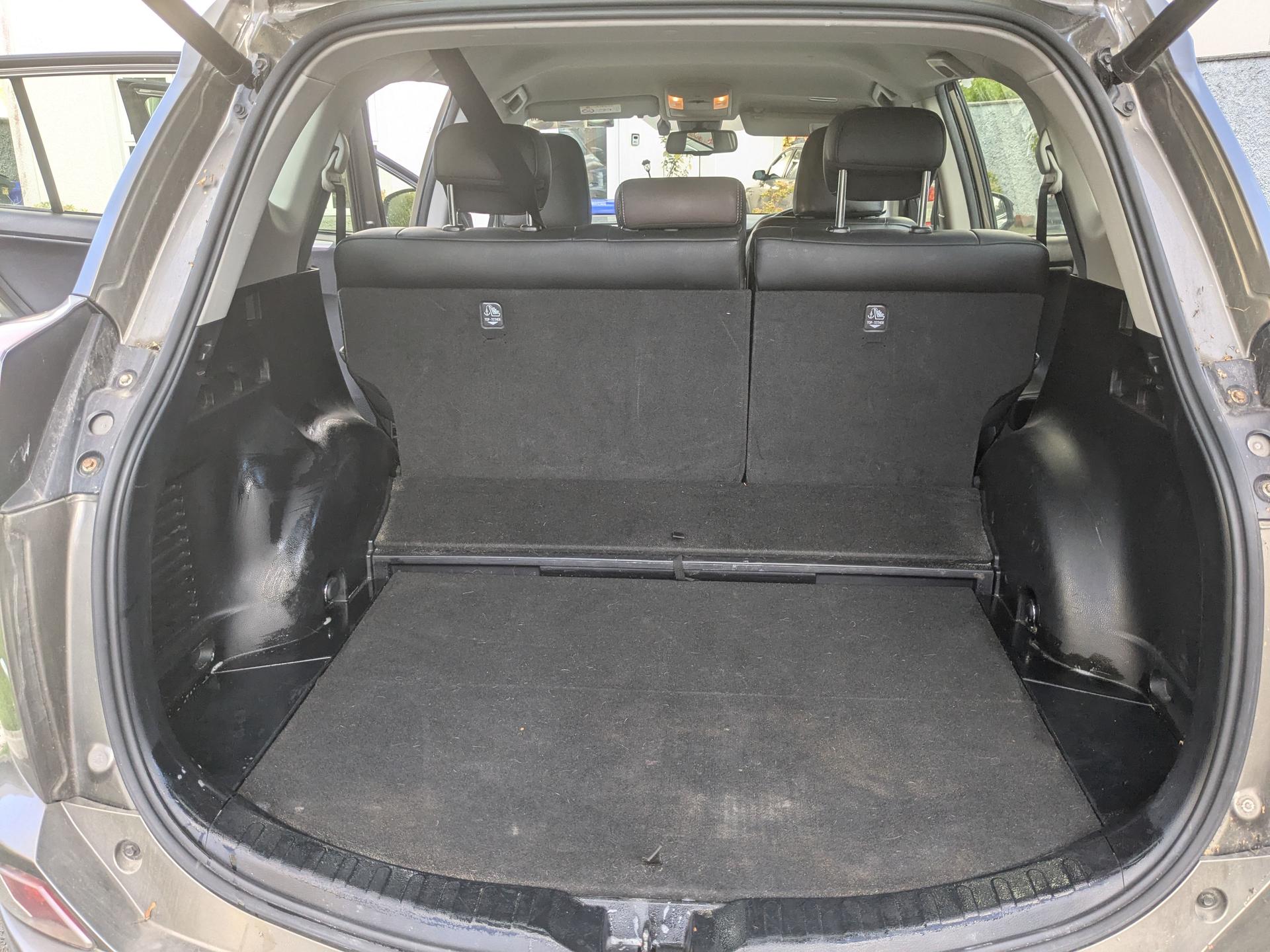 Toyota rav 4 luma sport automatic - photo 9