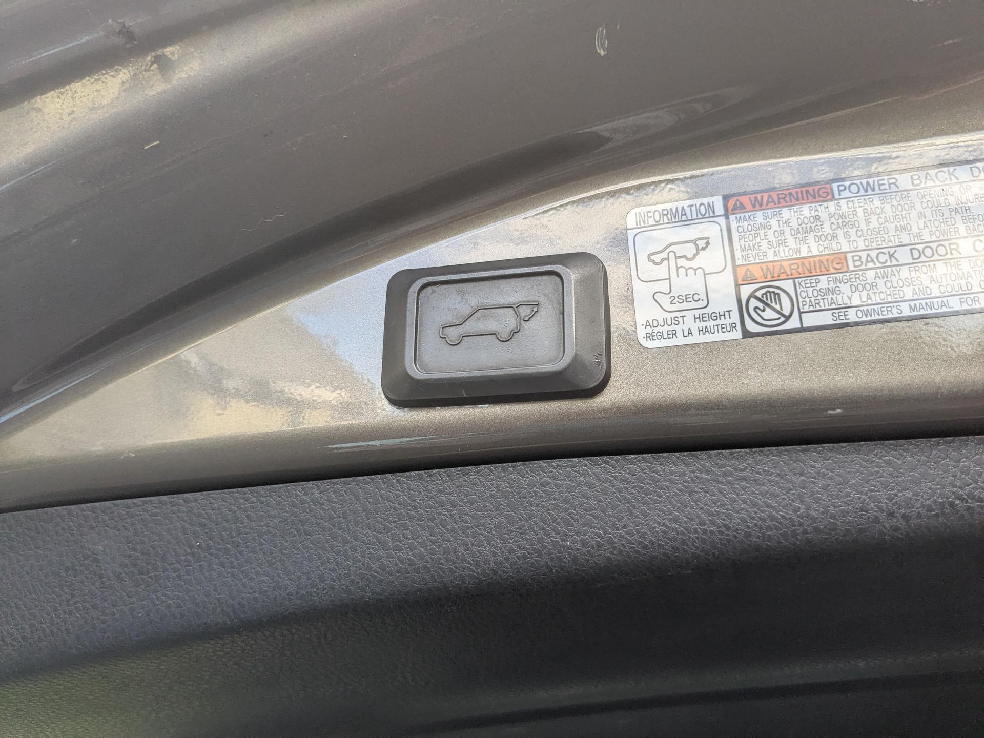 Toyota rav 4 luma sport automatic - photo 8