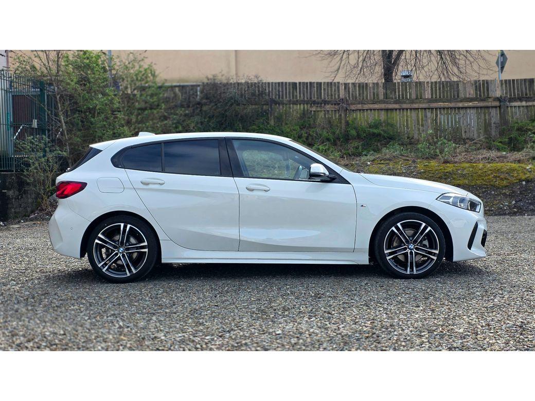2020 BMW 118 - photo 2