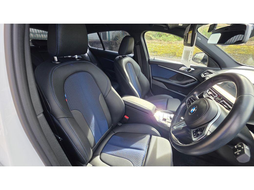 2020 BMW 118 - photo 21