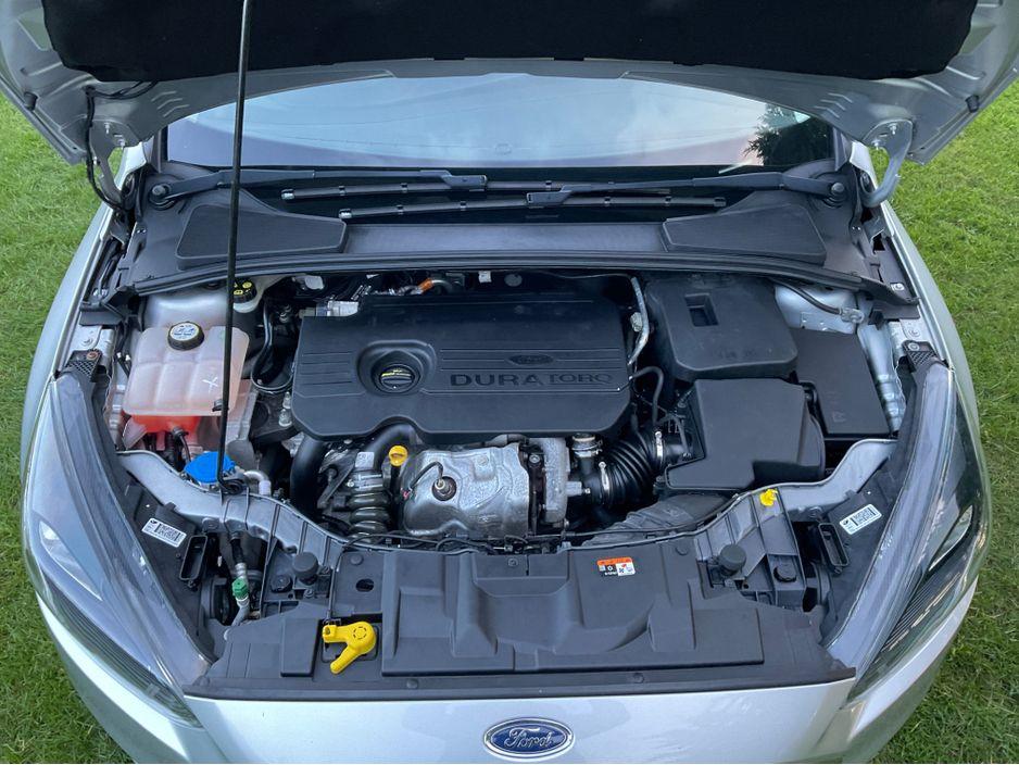 2017 Ford Focus - photo 19