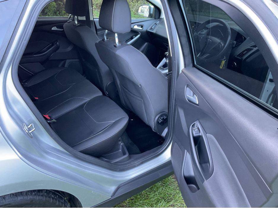2017 Ford Focus - photo 17