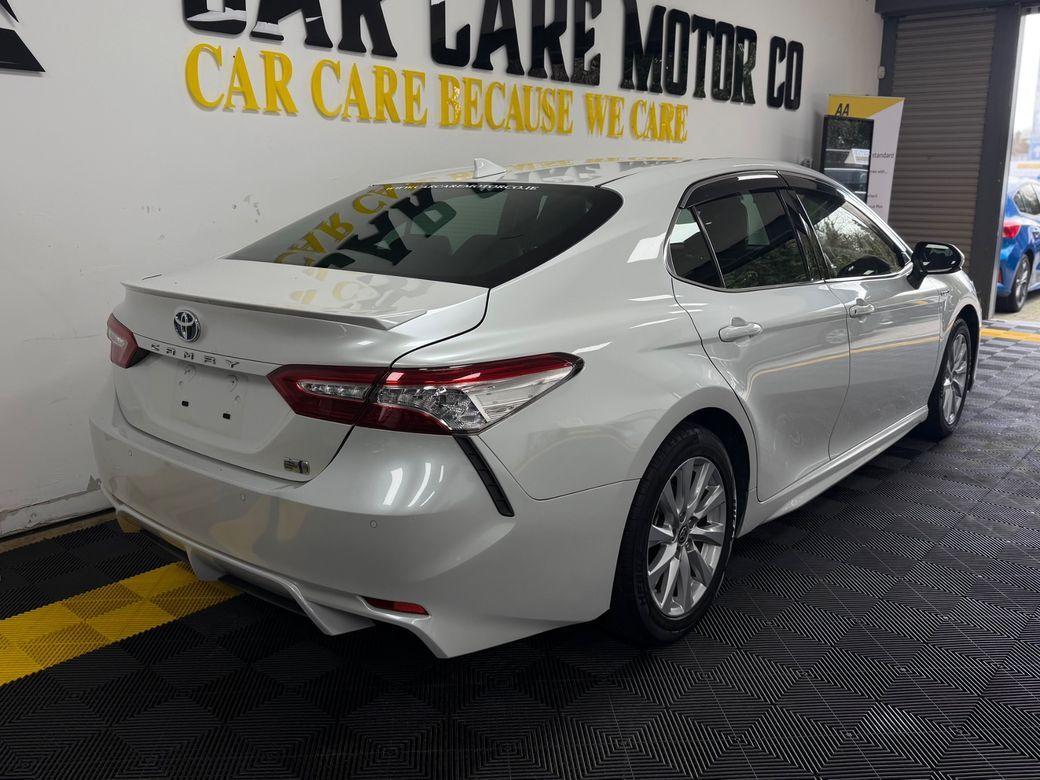 2020 Toyota Camry - photo 4