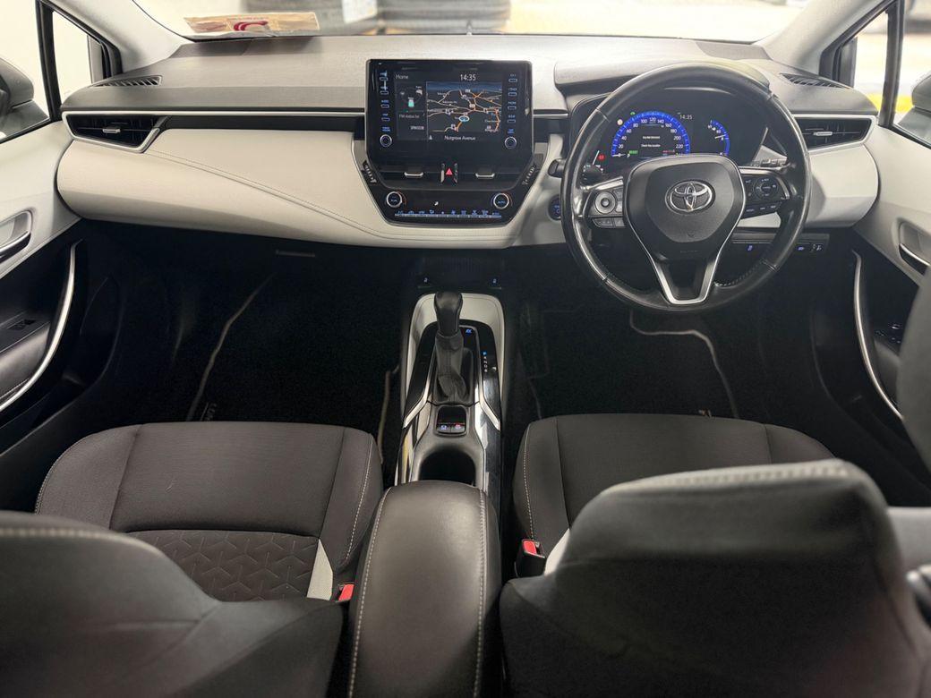 2019 Toyota Corolla - photo 5