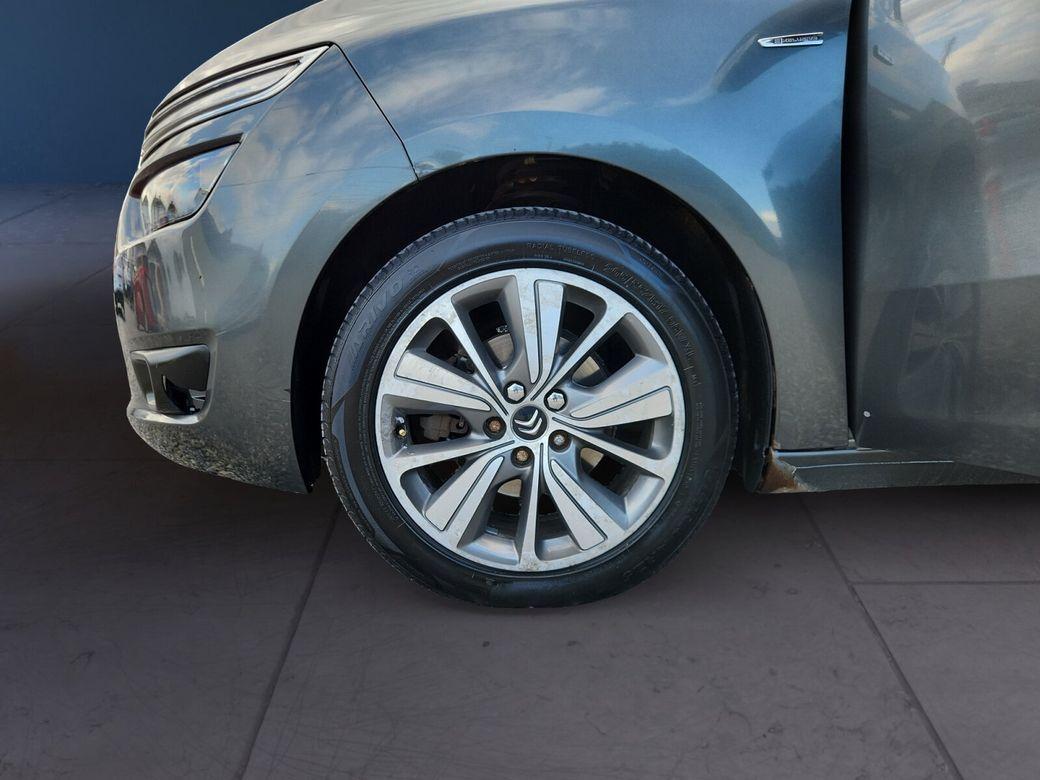 2014 Citroen C4 / 7 Seater - photo 15
