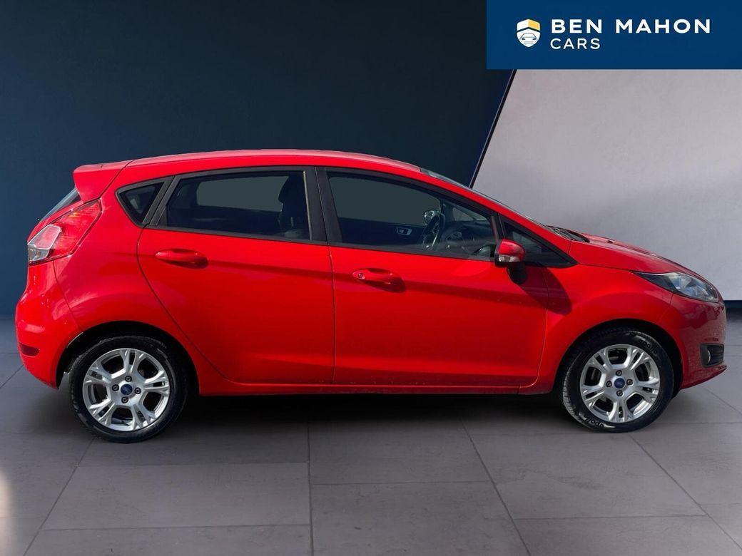 2015 Ford Fiesta - photo 6