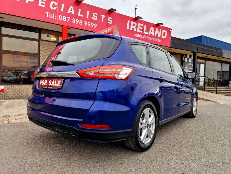 2016 Ford S-Max - rear view