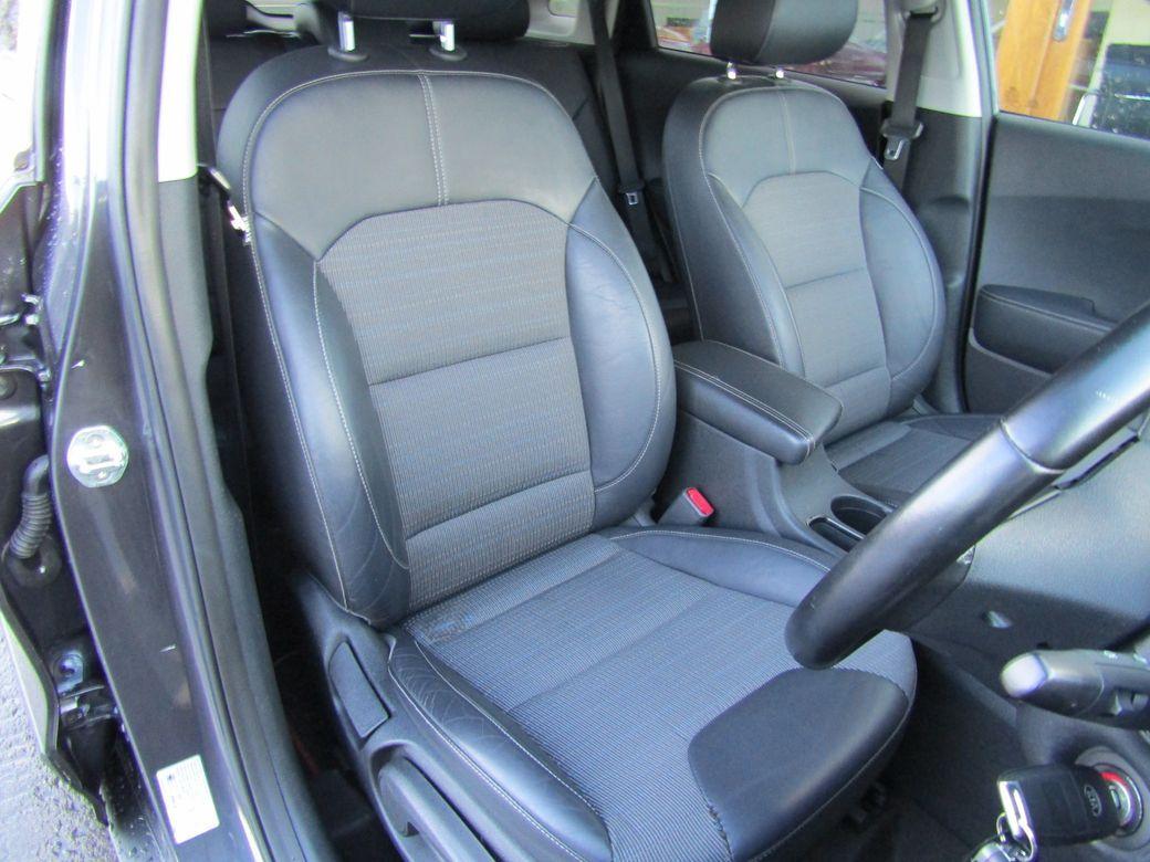 2019 Kia Niro - photo 13