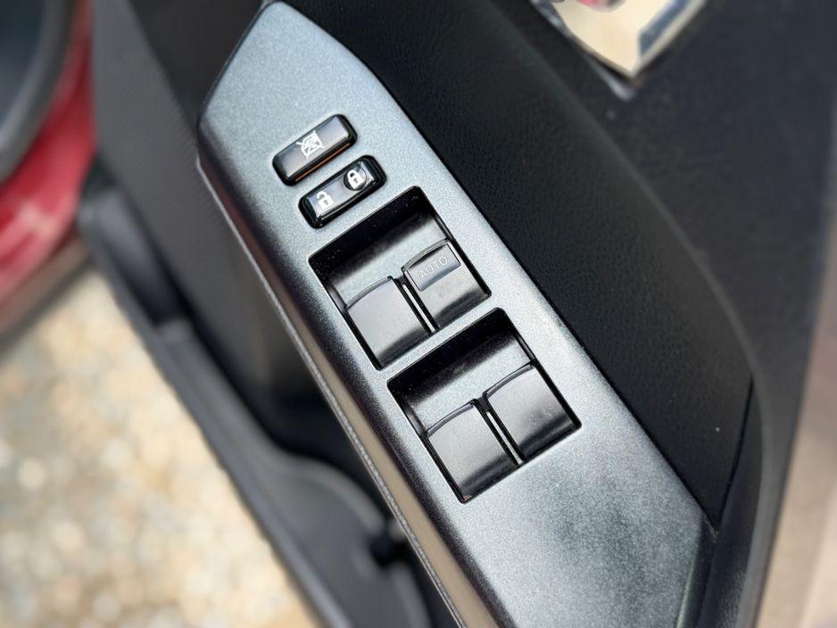 2016 Toyota Rav4 - photo 17