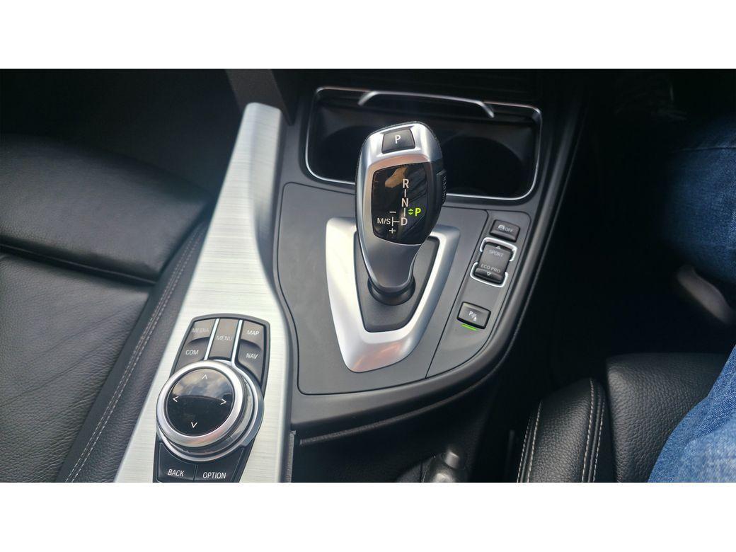 2018 BMW 3 Series - photo 18