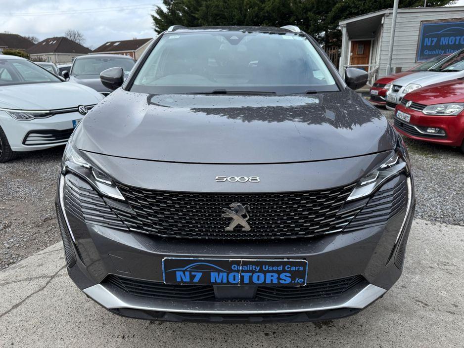 2021 Peugeot 5008 - rear view