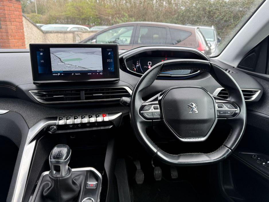 2021 Peugeot 5008 - photo 7