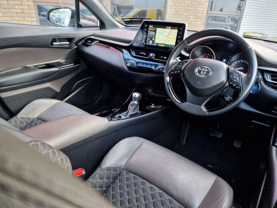 2022 Toyota C-HR - photo 10