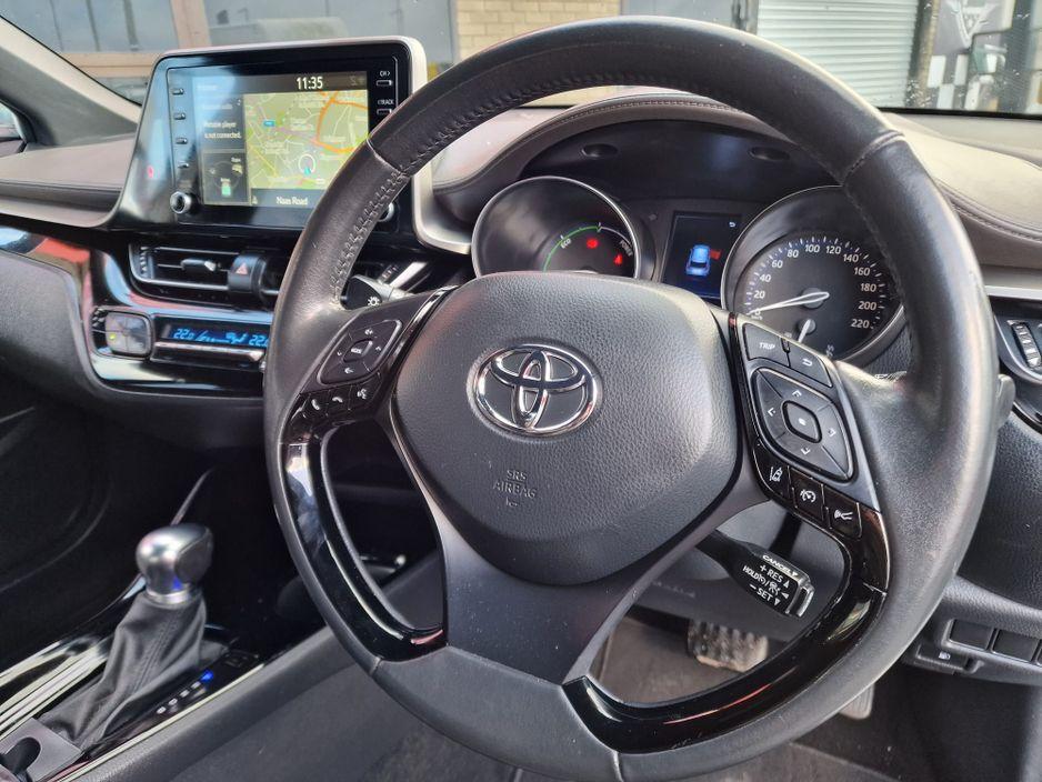 2022 Toyota C-HR - photo 13