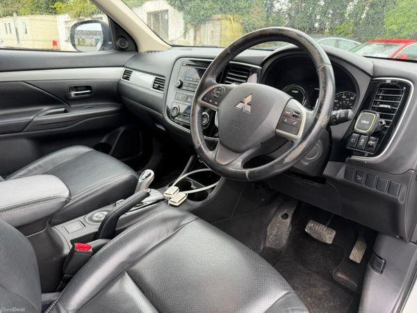 2015 Mitsubishi Outlander - photo 14