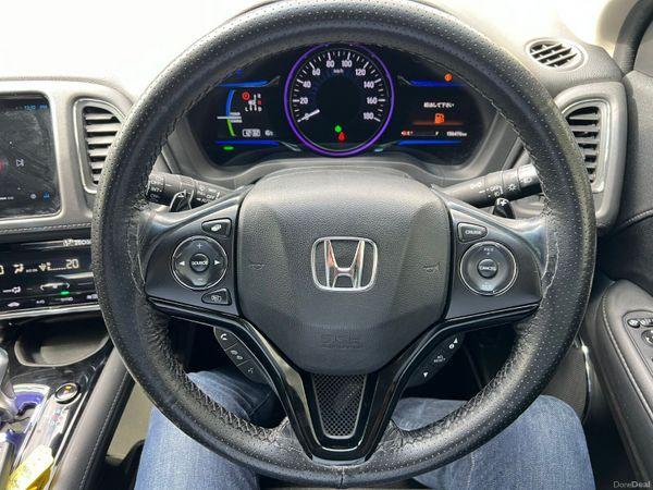 2015 Honda Vezel Hybrid - photo 11