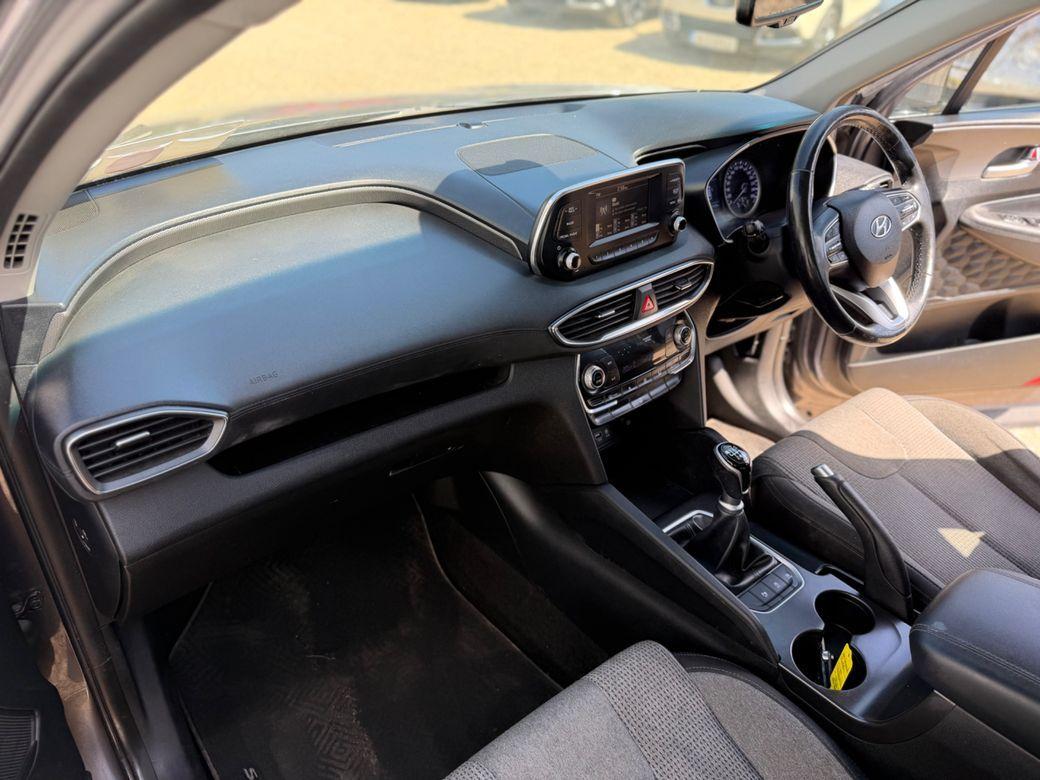 2018 Hyundai Santa Fe / 7 Seater - photo 7