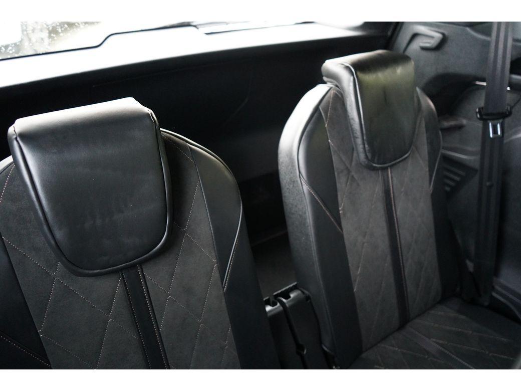 2018 Peugeot 5008 - photo 19