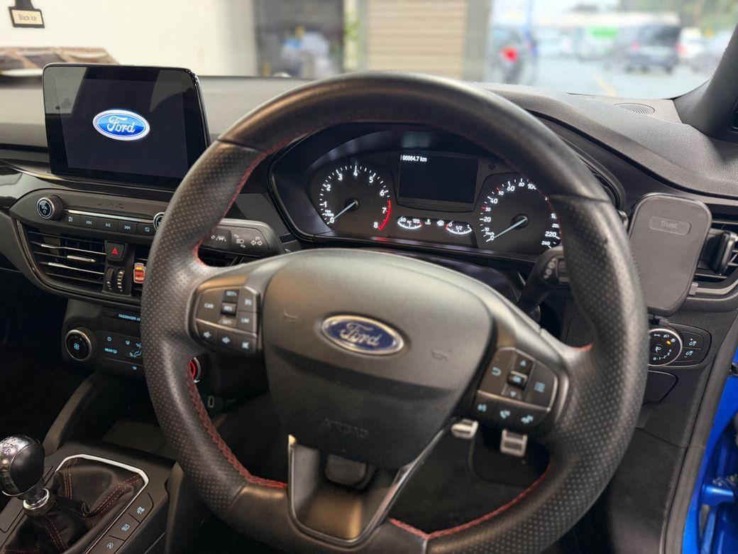 2019 Ford Focus - photo 8