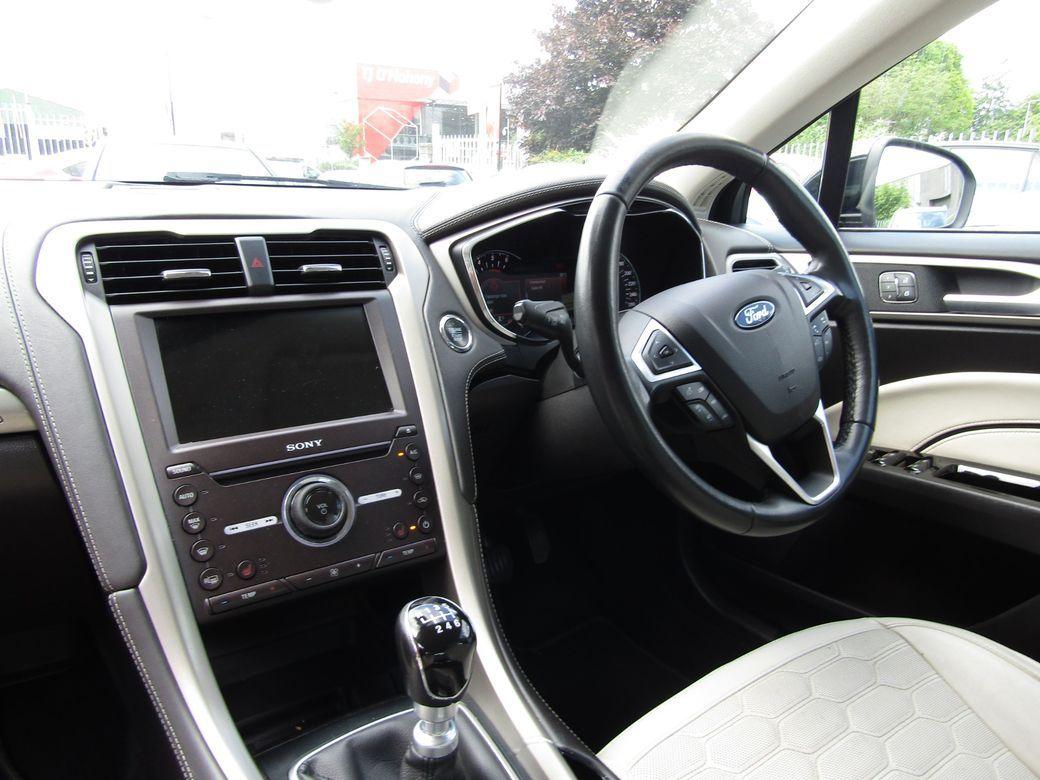 2018 Ford Mondeo - photo 10
