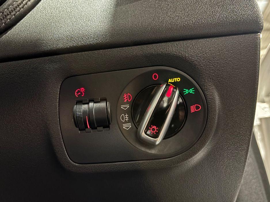 2011 Audi TT - photo 19