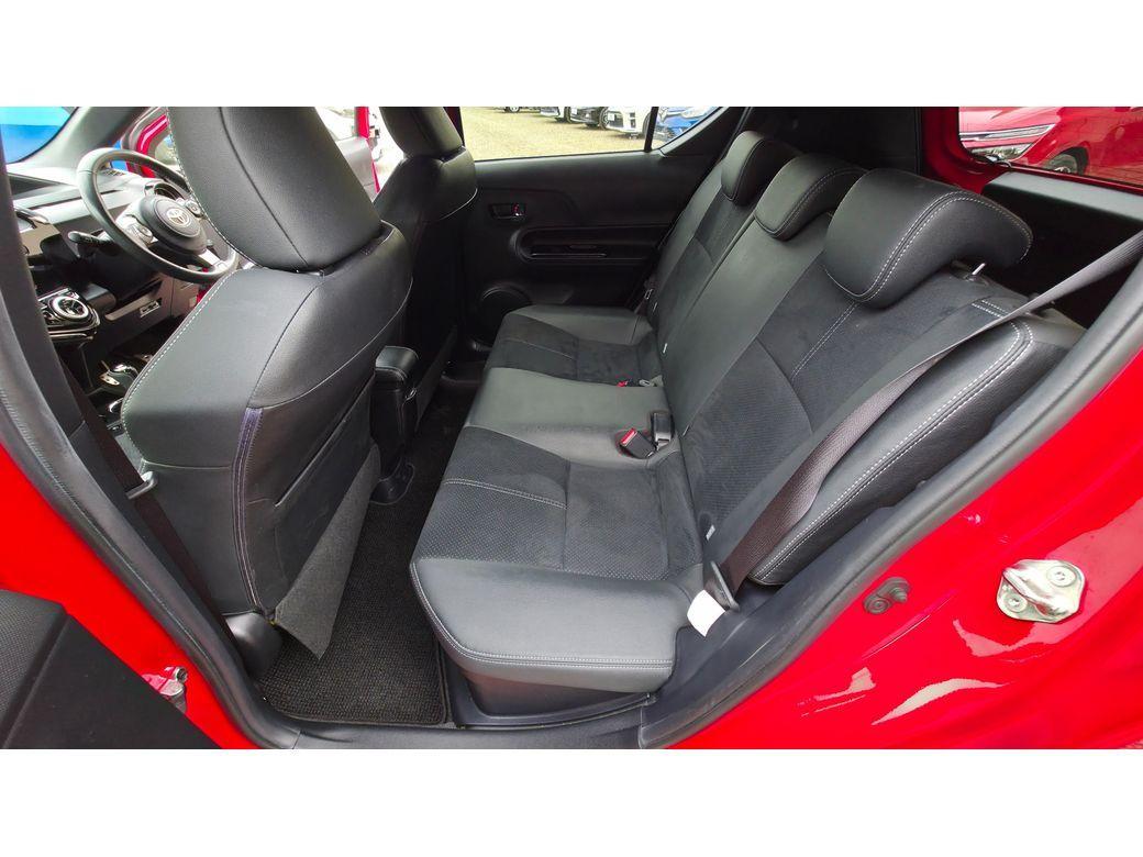 2019 Toyota Aqua - photo 19