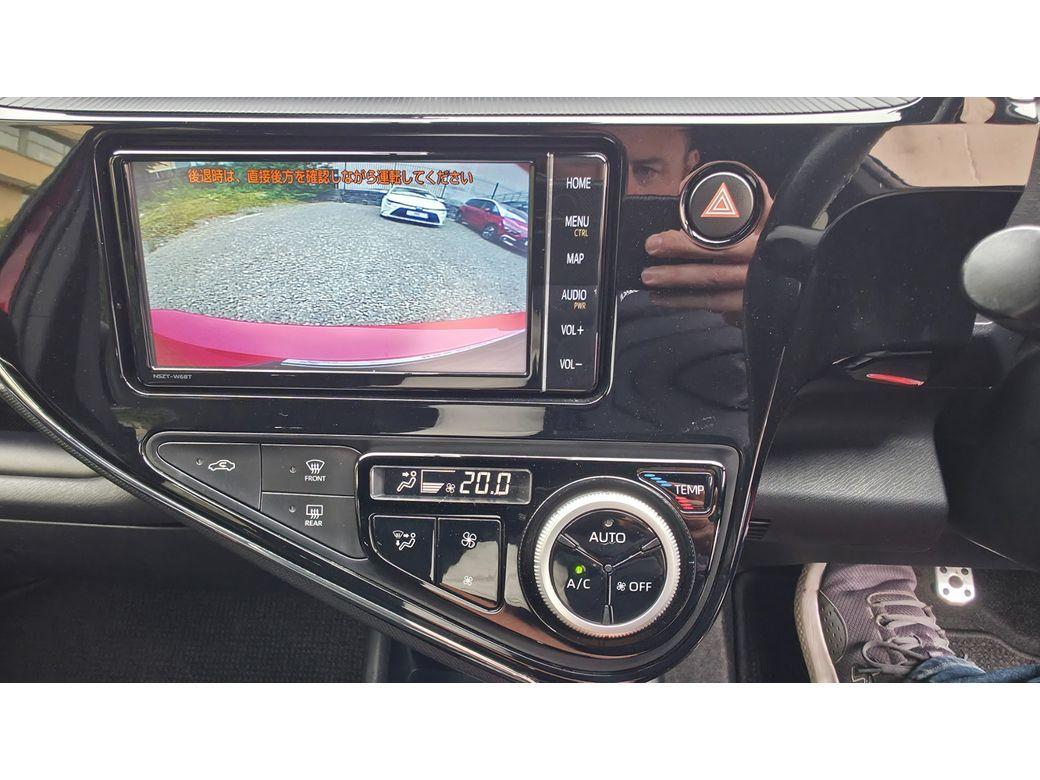 2019 Toyota Aqua - photo 15