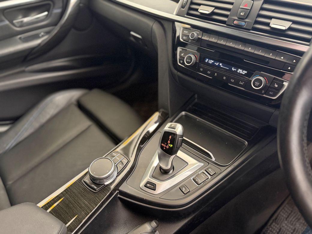 2019 BMW 330 - photo 10