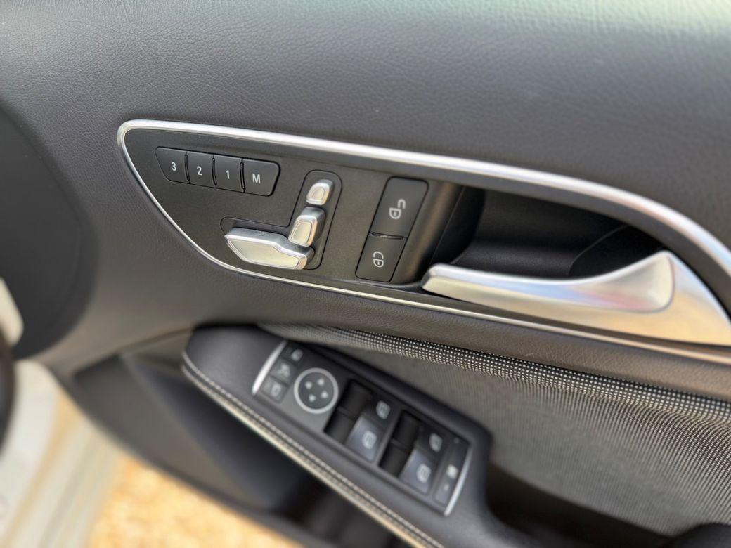 2017 Mercedes Benz A 180 - photo 12