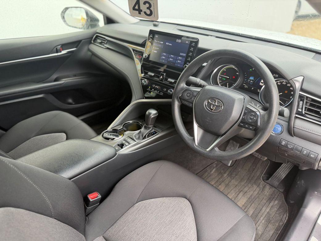 2022 Toyota Camry - photo 7
