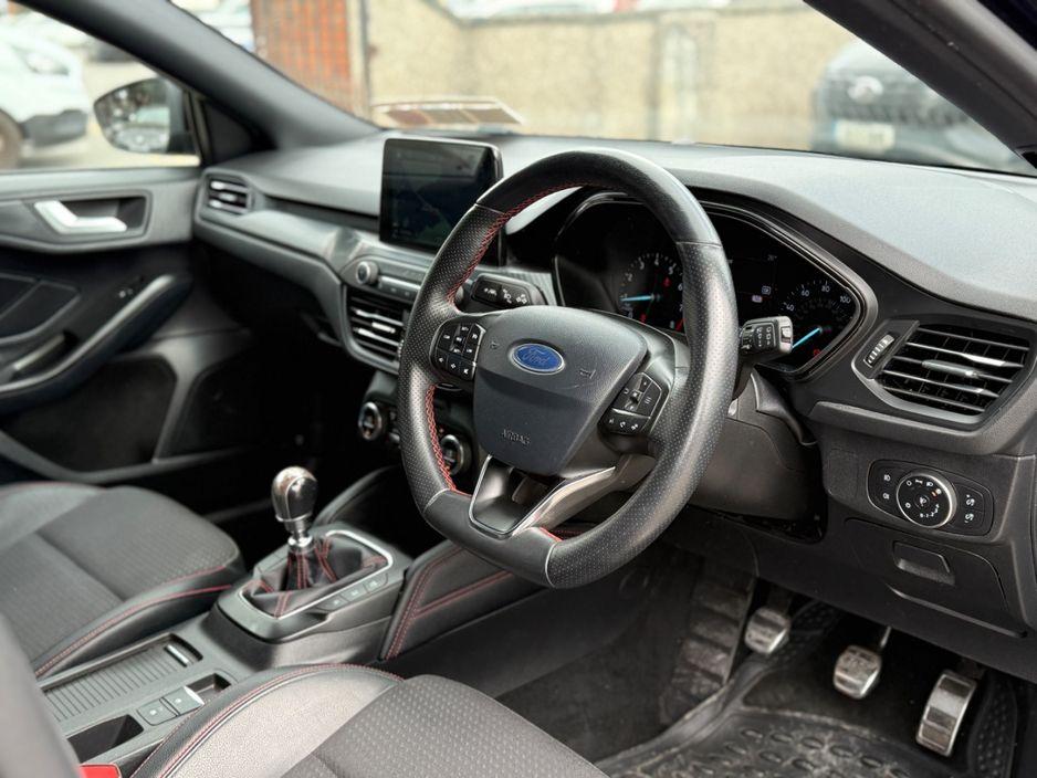 2019 Ford Focus - photo 13