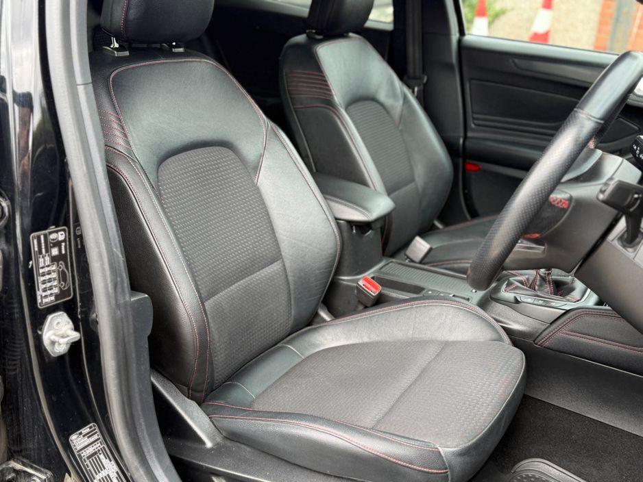 2019 Ford Focus - photo 16