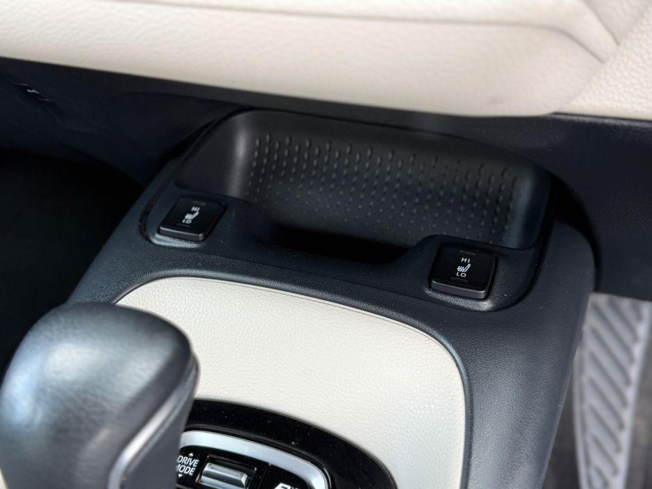 2022 Toyota Corolla - photo 19