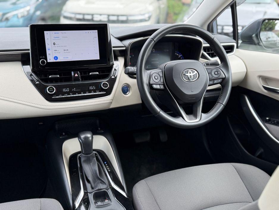 2022 Toyota Corolla - photo 28