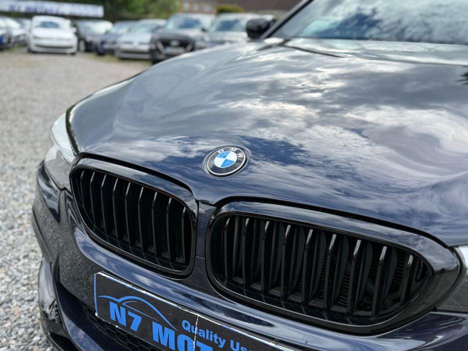 2020 BMW 5 Series - photo 11