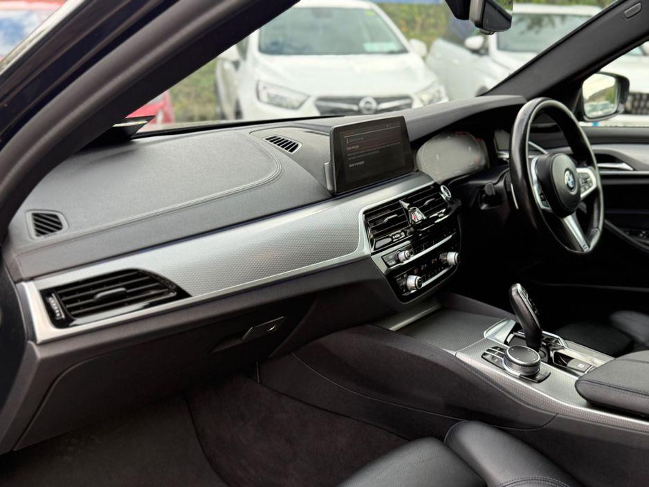 2020 BMW 5 Series - photo 29