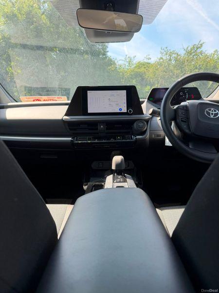 2024 Toyota Prius New Model - photo 15
