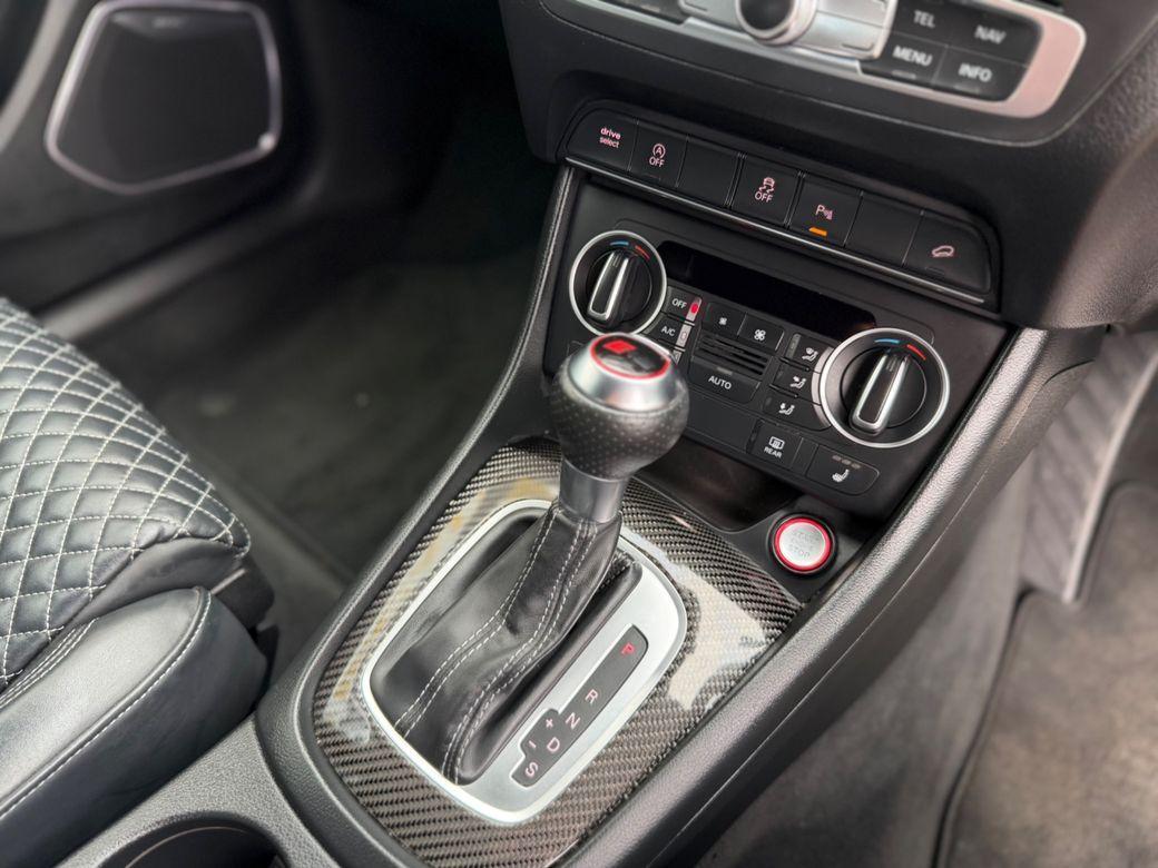 2016 Audi RS Q3 - photo 10
