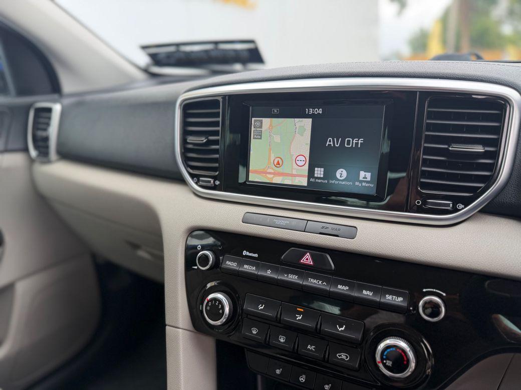 2020 Kia Sportage - photo 10
