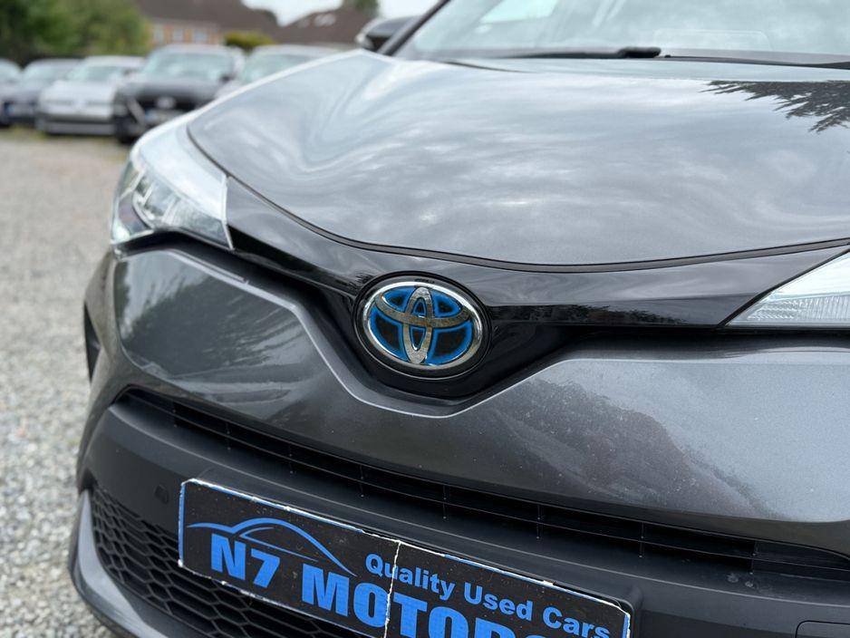 2020 Toyota C-HR - photo 11