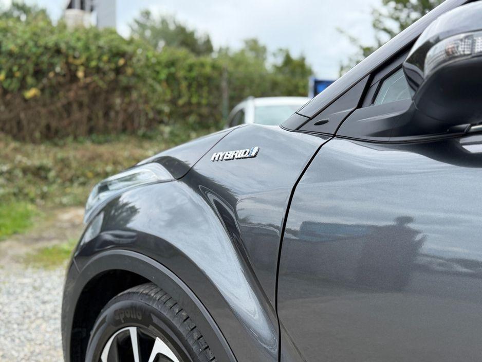 2020 Toyota C-HR - photo 12